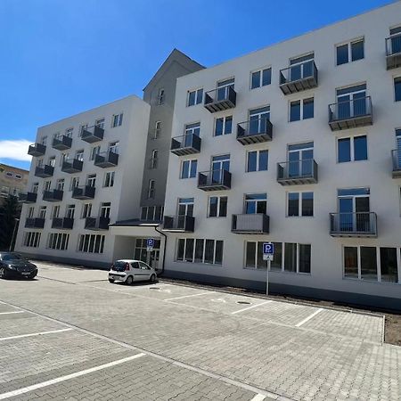2 Room Apartment With Balcony Liptovský Mikuláš エクステリア 写真