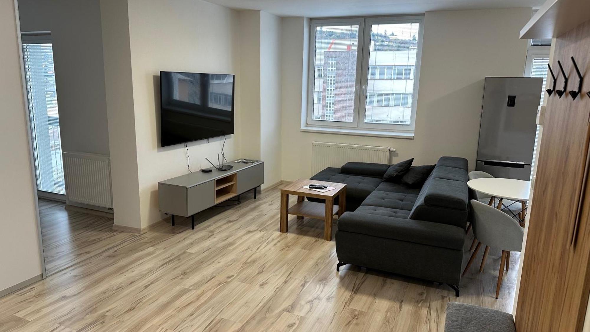 2 Room Apartment With Balcony Liptovský Mikuláš エクステリア 写真