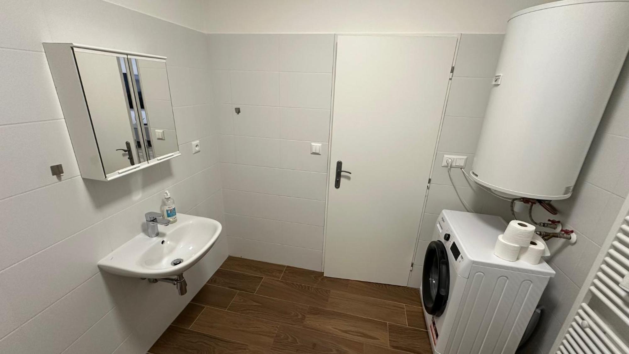 2 Room Apartment With Balcony Liptovský Mikuláš エクステリア 写真